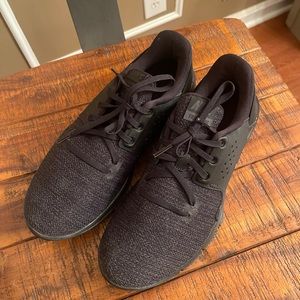 Men’s Black Nike Flex Training Sneakers 9.5